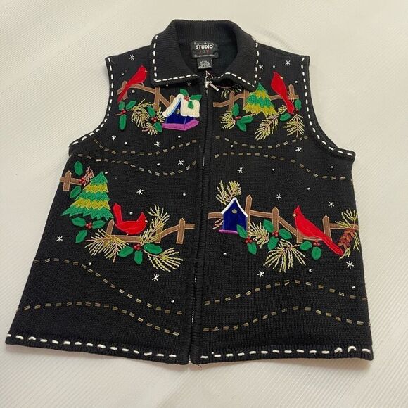 Designers Originals Studio Joy Christmas Cardinal Embellished Vest Size P/M - Picture 1 of 6
